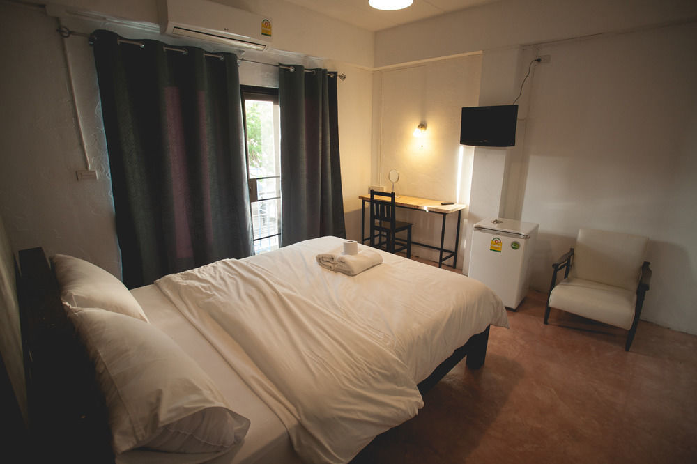 Isleep Guesthouse Chiang Mai Dış mekan fotoğraf